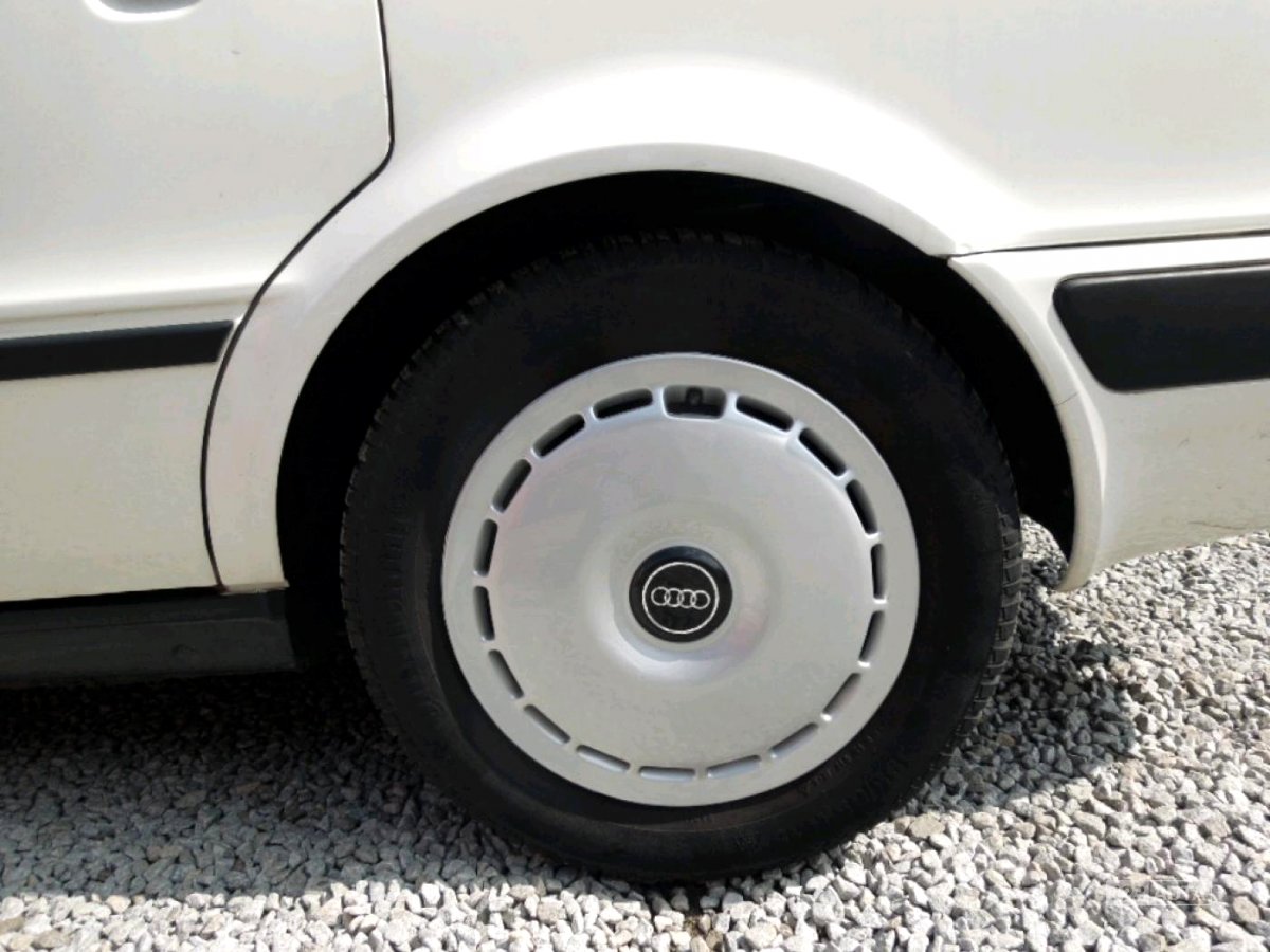 Audi 80, 1992 - pohled č. 11