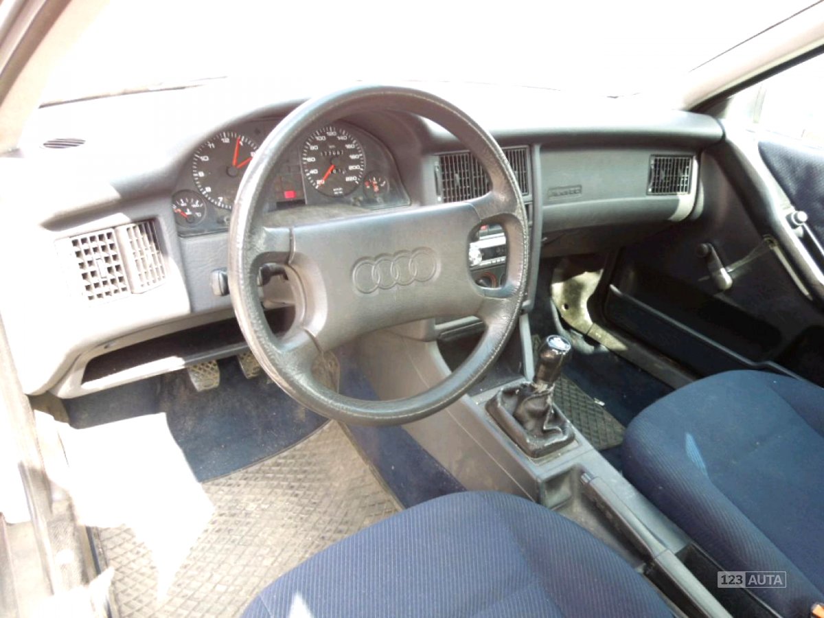 Audi 80, 1992 - pohled č. 16
