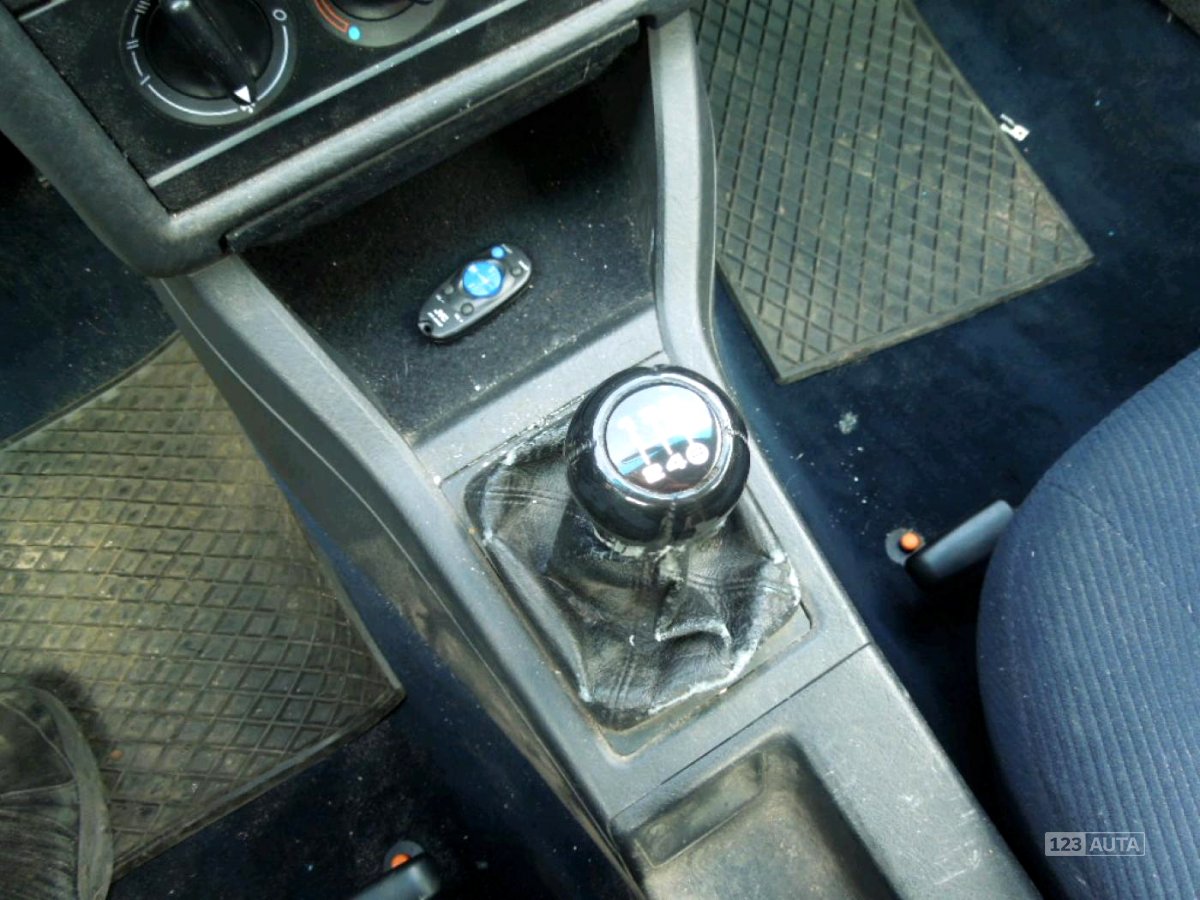 Audi 80, 1992 - pohled č. 21