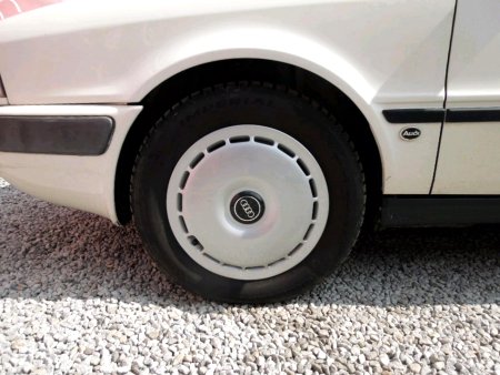 Audi 80, 1992 - pohled č. 10