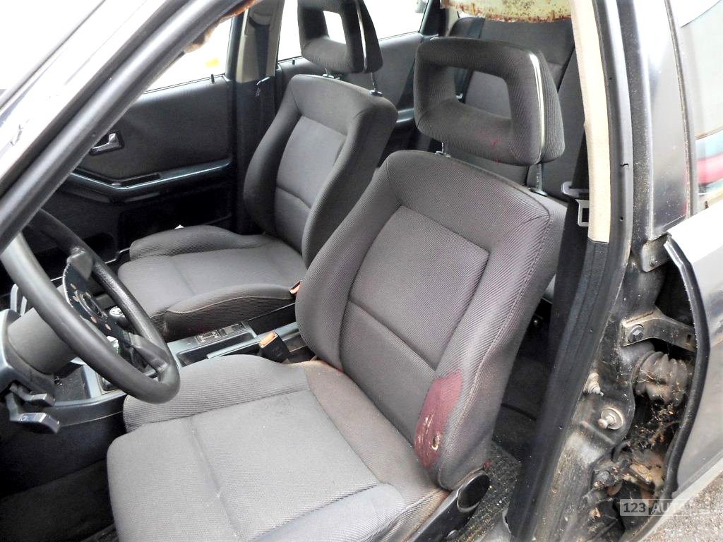 Audi 90, 1987 - pohled č. 8