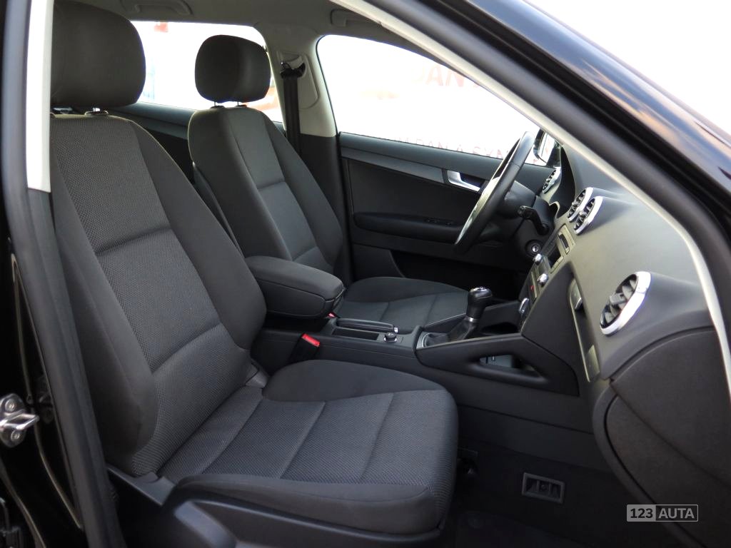 Audi A3, 2011 - pohled č. 15