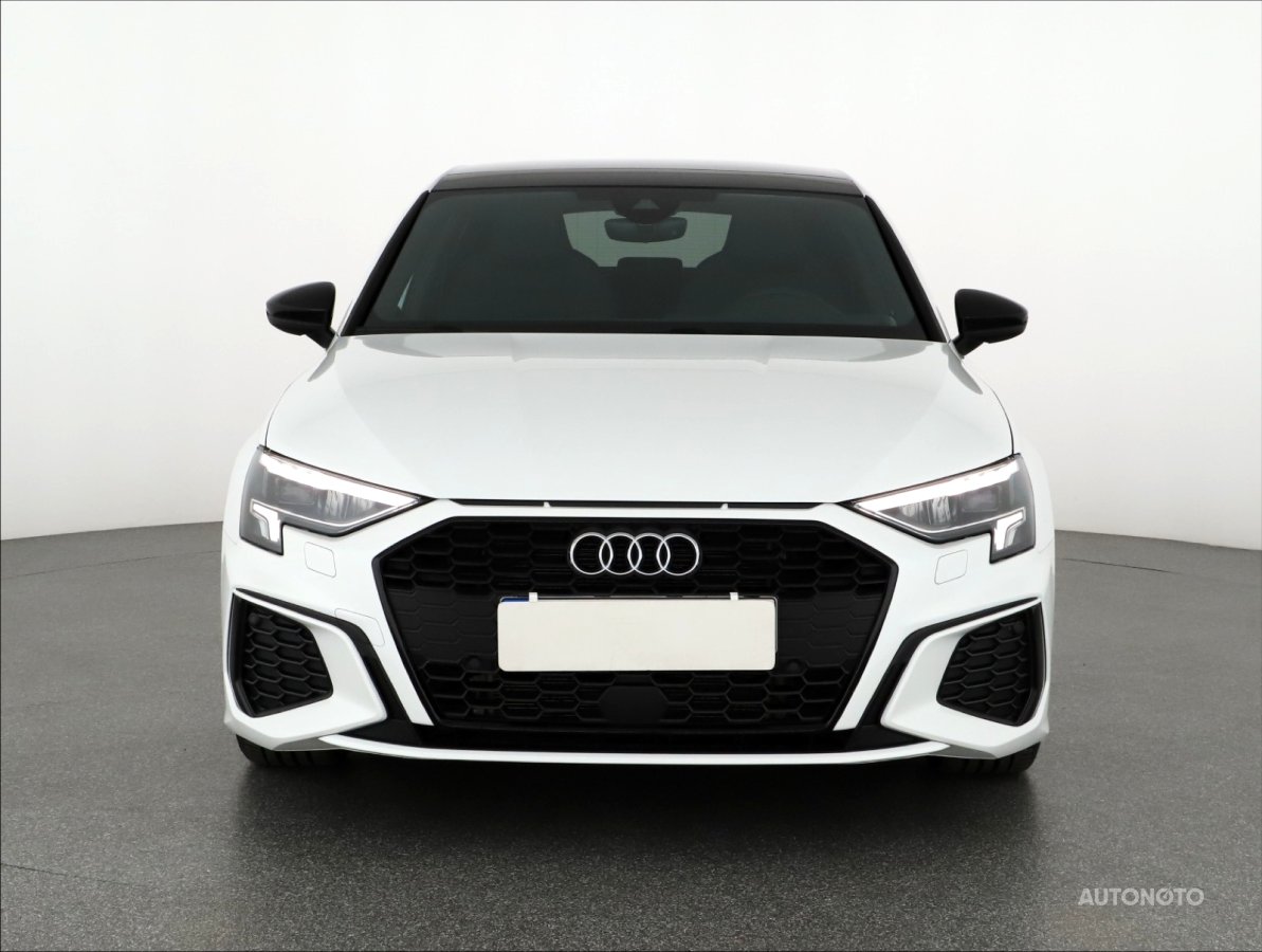 Audi A3, 2022 - pohled č. 2
