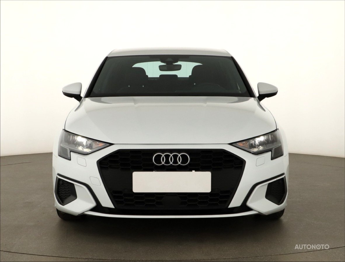 Audi A3, 2022 - pohled č. 2