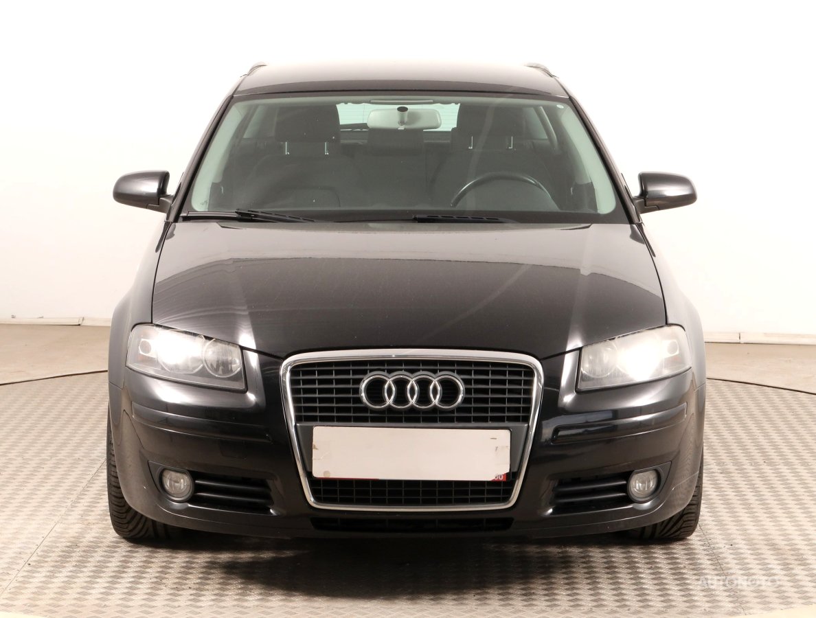 Audi A3, 2006 - pohled č. 2