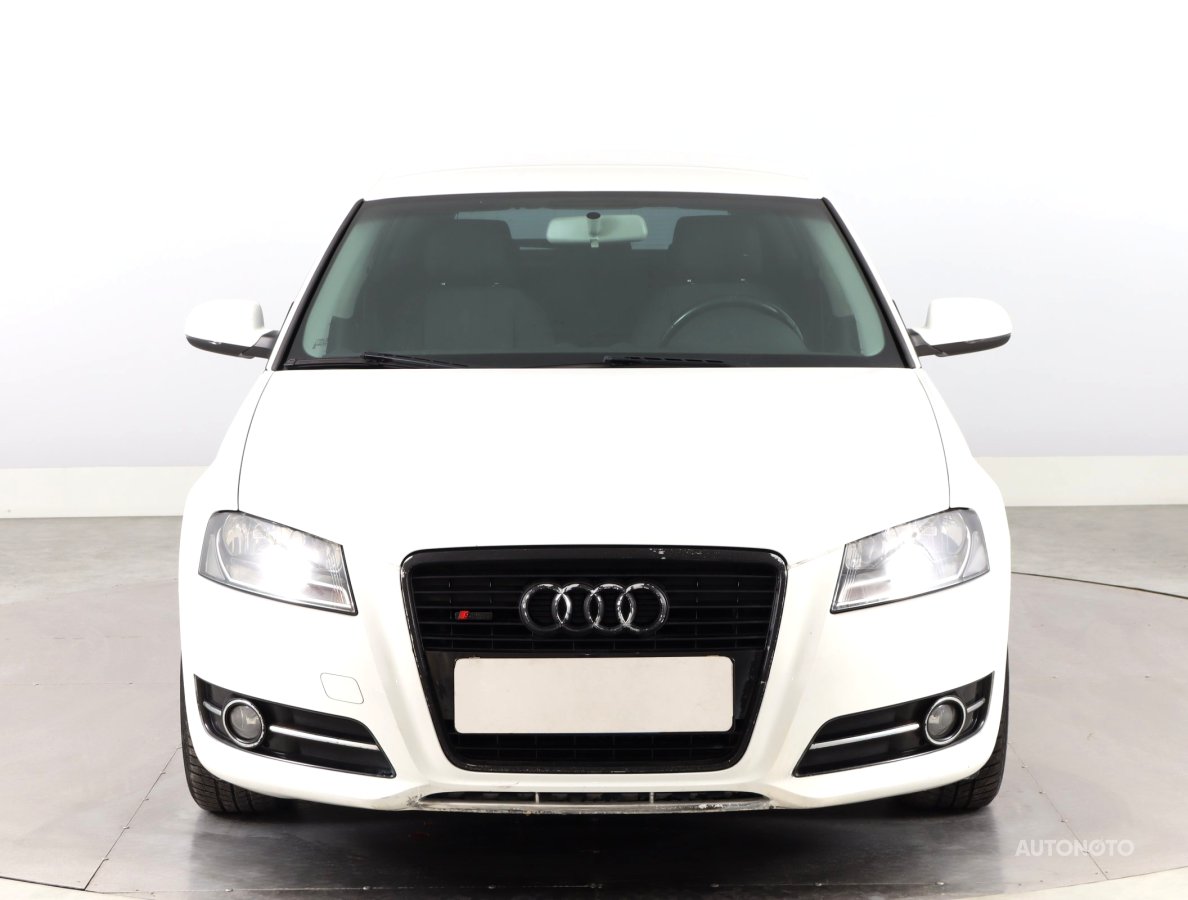 Audi A3, 2012 - pohled č. 2
