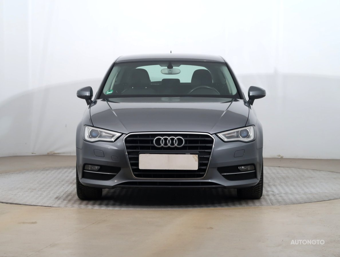 Audi A3, 2013 - pohled č. 2