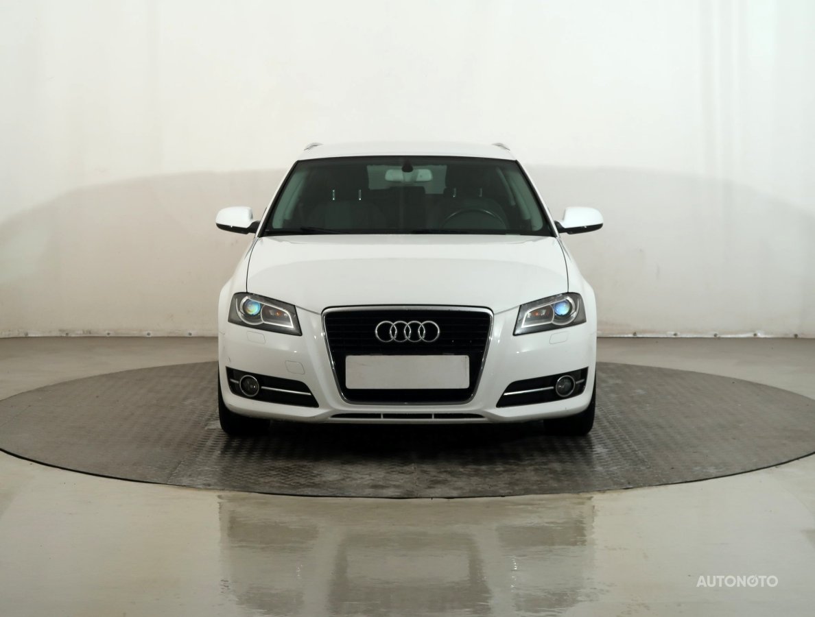 Audi A3, 2012 - pohled č. 2