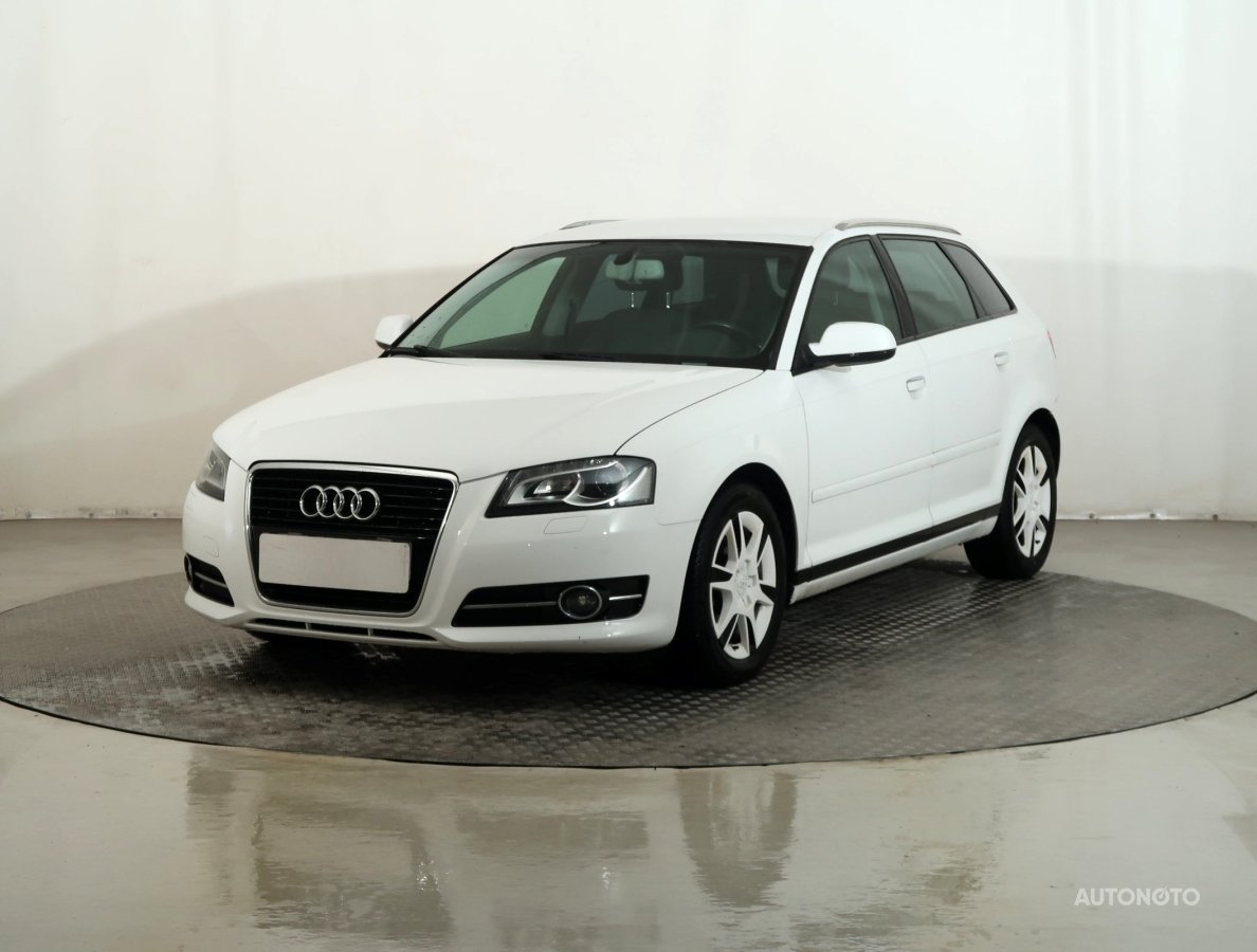 Audi A3, 2012 - pohled č. 3