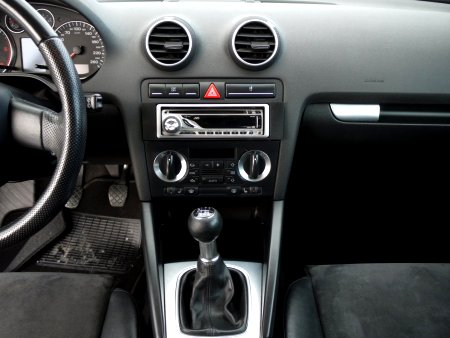 Audi A3, 2005 - pohled č. 13