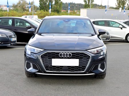 Audi A3, 2020 - pohled č. 2