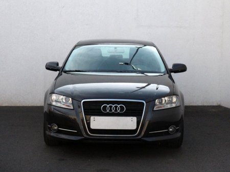 Audi A3, 2012 - pohled č. 2