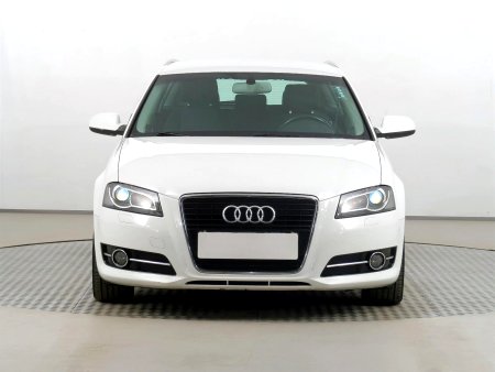 Audi A3, 2013 - pohled č. 2