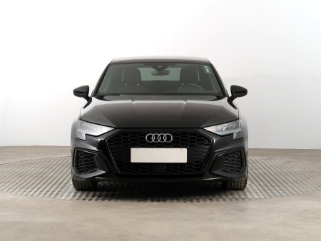 Audi A3, 2020 - pohled č. 2