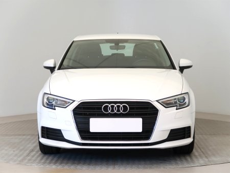 Audi A3, 2019 - pohled č. 2