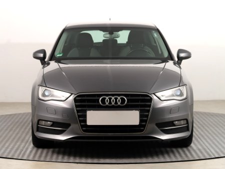 Audi A3, 2013 - pohled č. 2