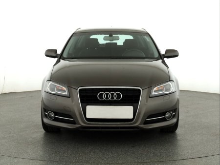 Audi A3, 2012 - pohled č. 2