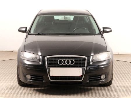Audi A3, 2006 - pohled č. 2