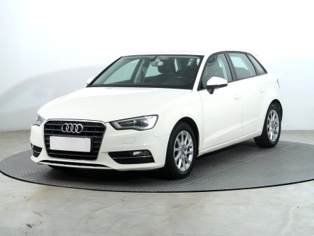 Audi A3, 2013 - pohled č. 3