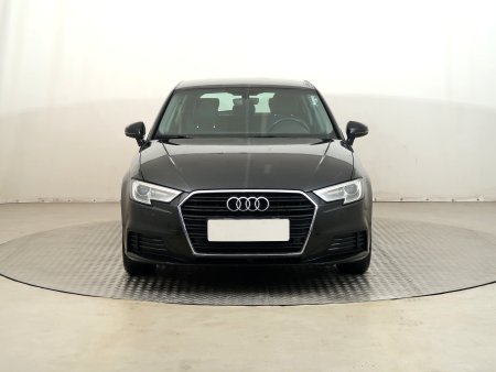 Audi A3, 2016 - pohled č. 2