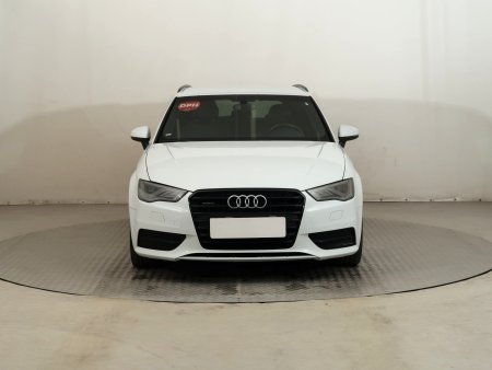 Audi A3, 2013 - pohled č. 2
