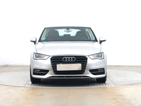 Audi A3, 2013 - pohled č. 2