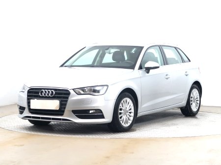 Audi A3, 2013 - pohled č. 3
