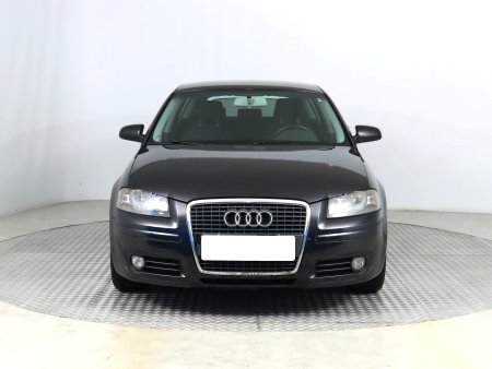 Audi A3, 2005 - pohled č. 2