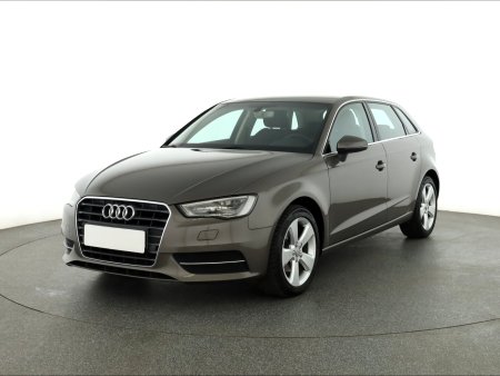 Audi A3, 2016 - pohled č. 3