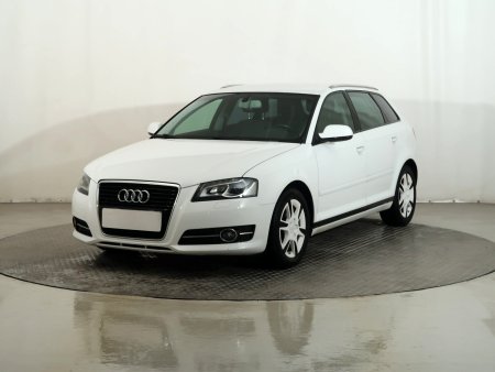 Audi A3, 2012 - pohled č. 3