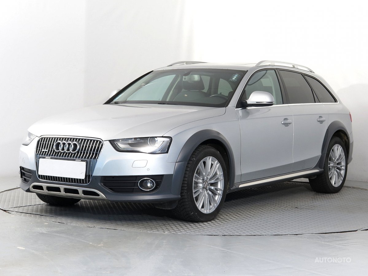 Audi A4 Allroad, 2013 - pohled č. 3