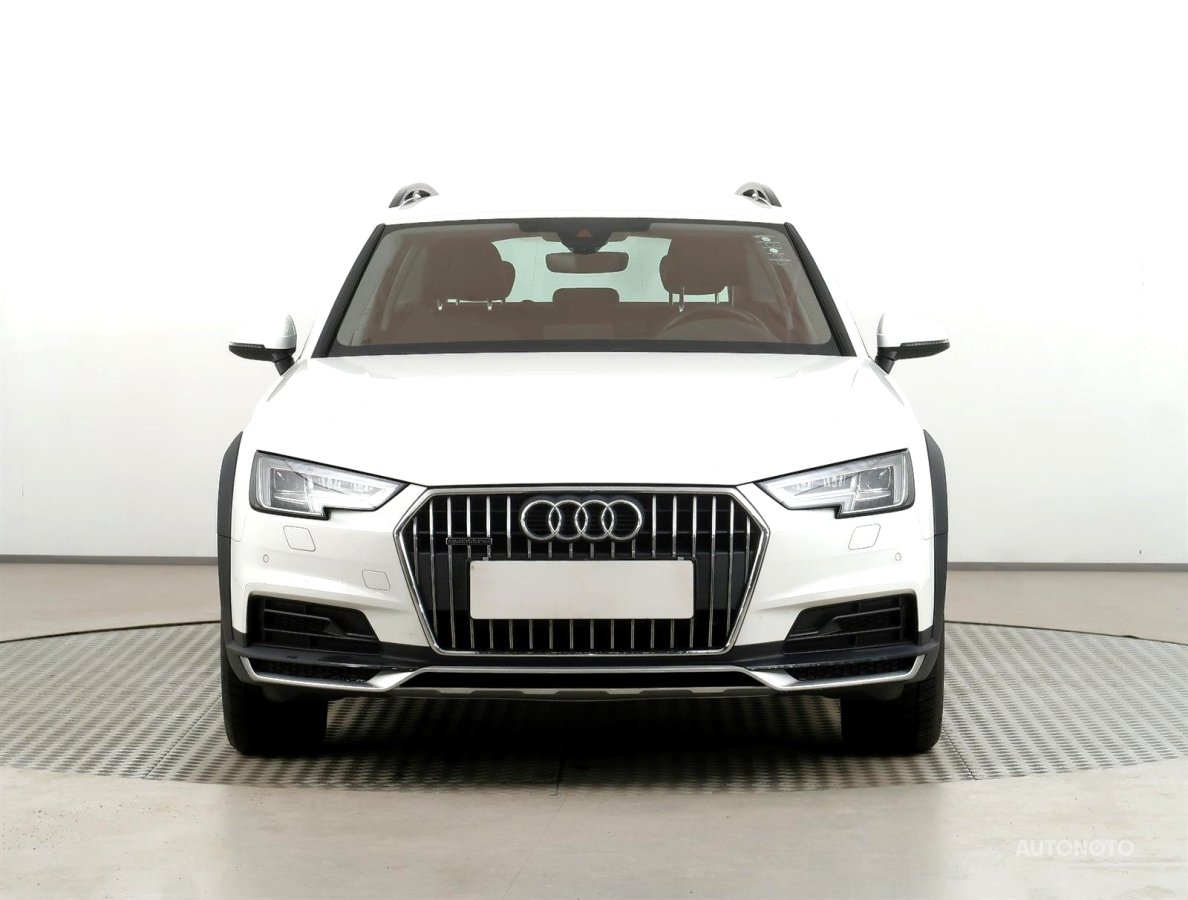 Audi A4 Allroad, 2017 - pohled č. 2