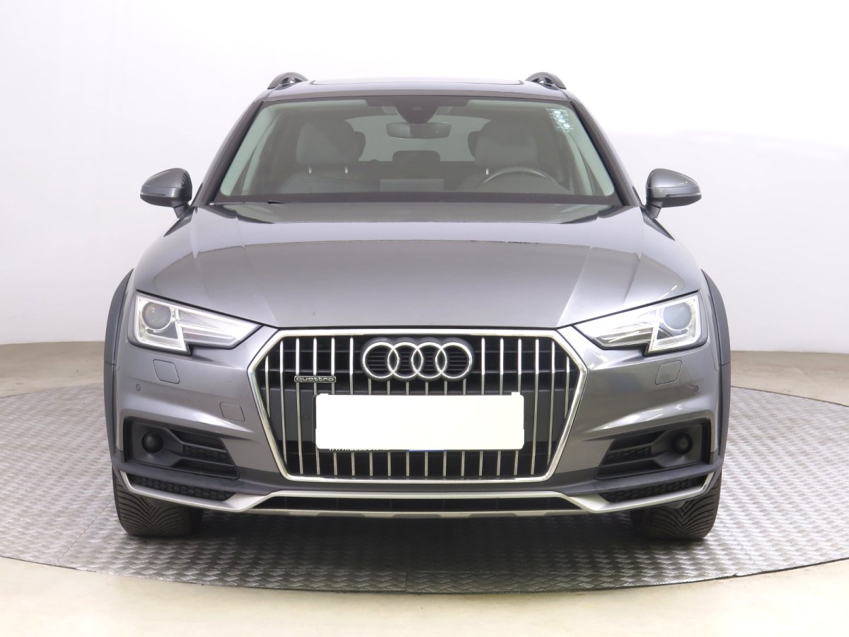 Audi A4 Allroad, 2017 - pohled č. 2
