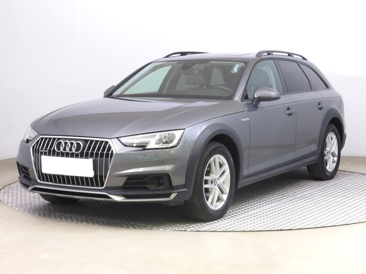 Audi A4 Allroad, 2017 - pohled č. 3