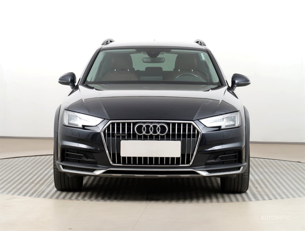 Audi A4 Allroad, 2017 - pohled č. 2