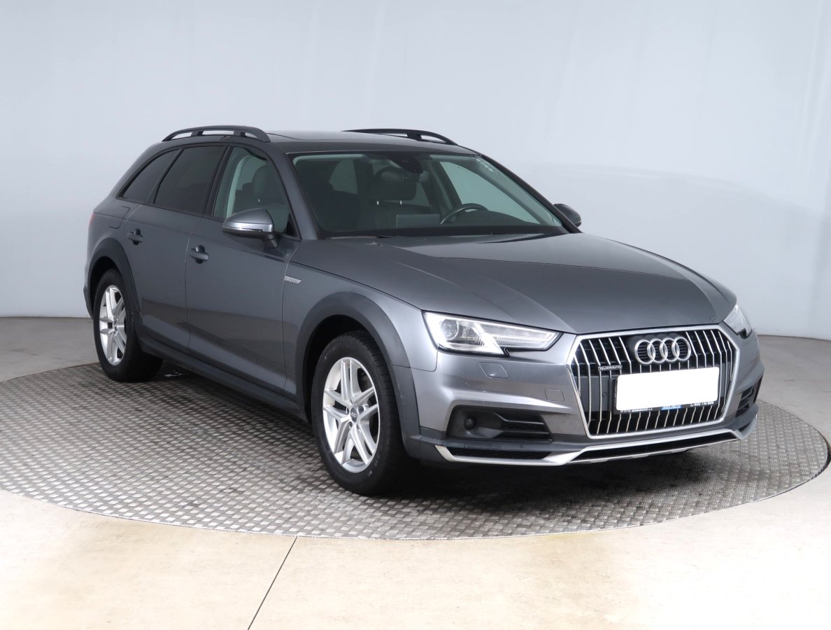 Audi A4 Allroad, 2018 - celkový pohled