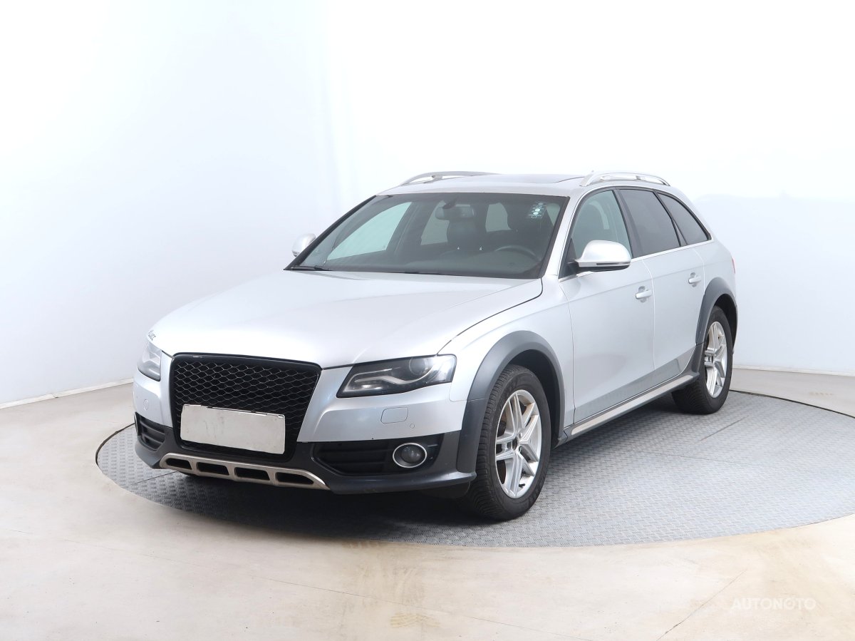 Audi A4 Allroad, 2010 - pohled č. 3