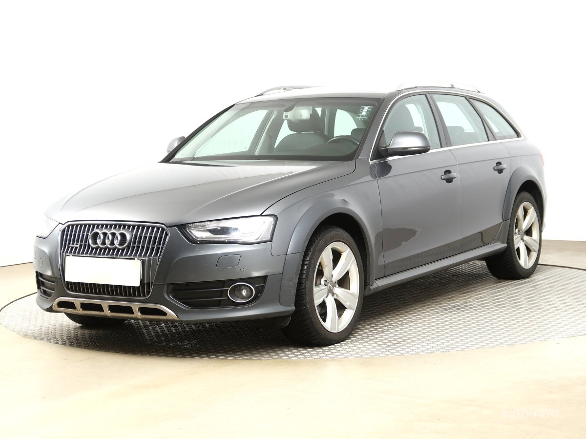Audi A4 Allroad, 2013 - pohled č. 3