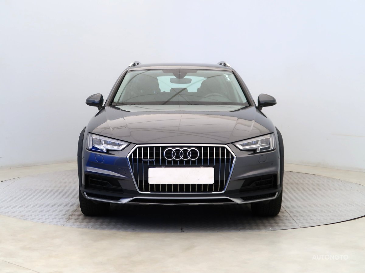Audi A4 Allroad, 2018 - pohled č. 2