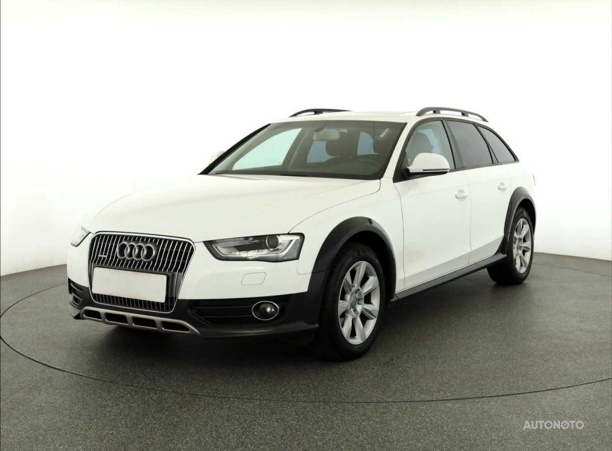 Audi A4 Allroad, 2013 - pohled č. 3
