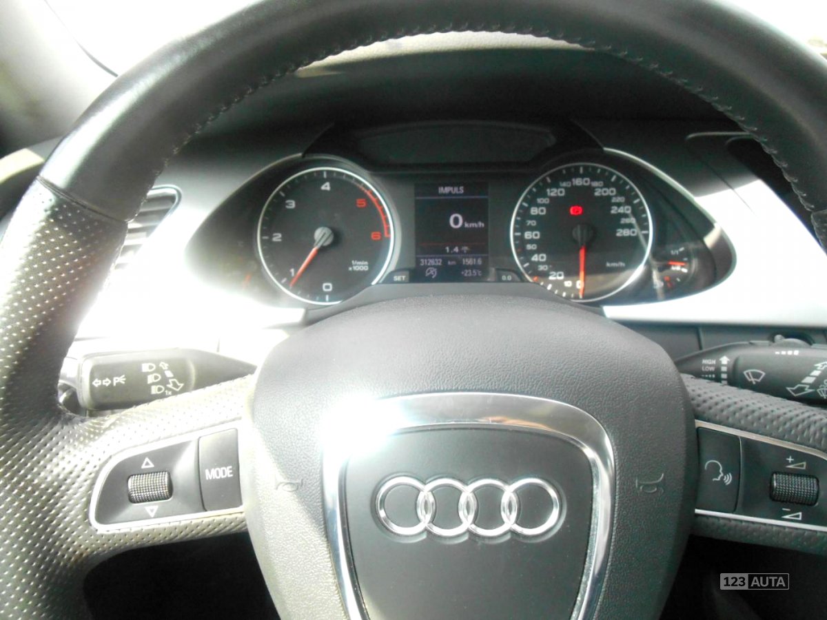 Audi A4 Allroad, 2010 - pohled č. 6