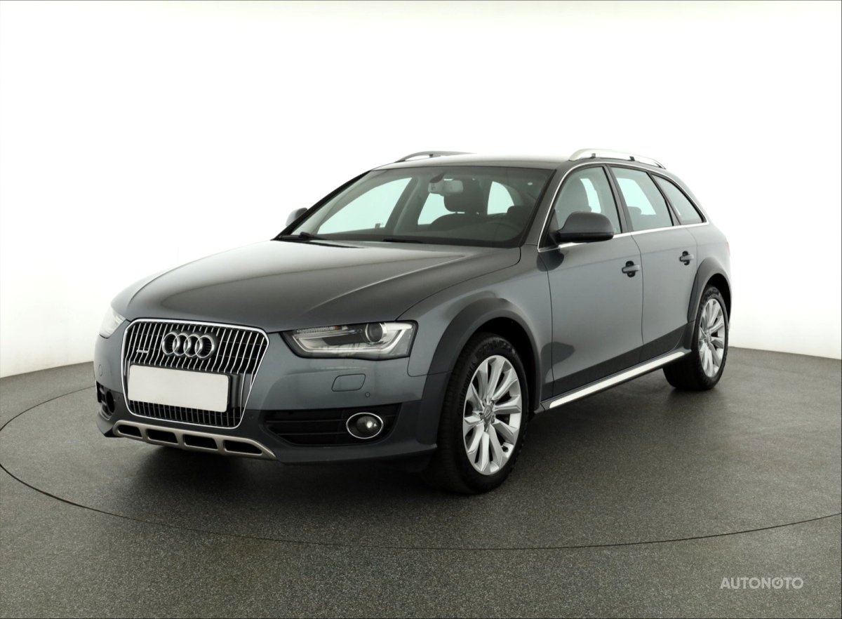 Audi A4 Allroad, 2013 - pohled č. 3