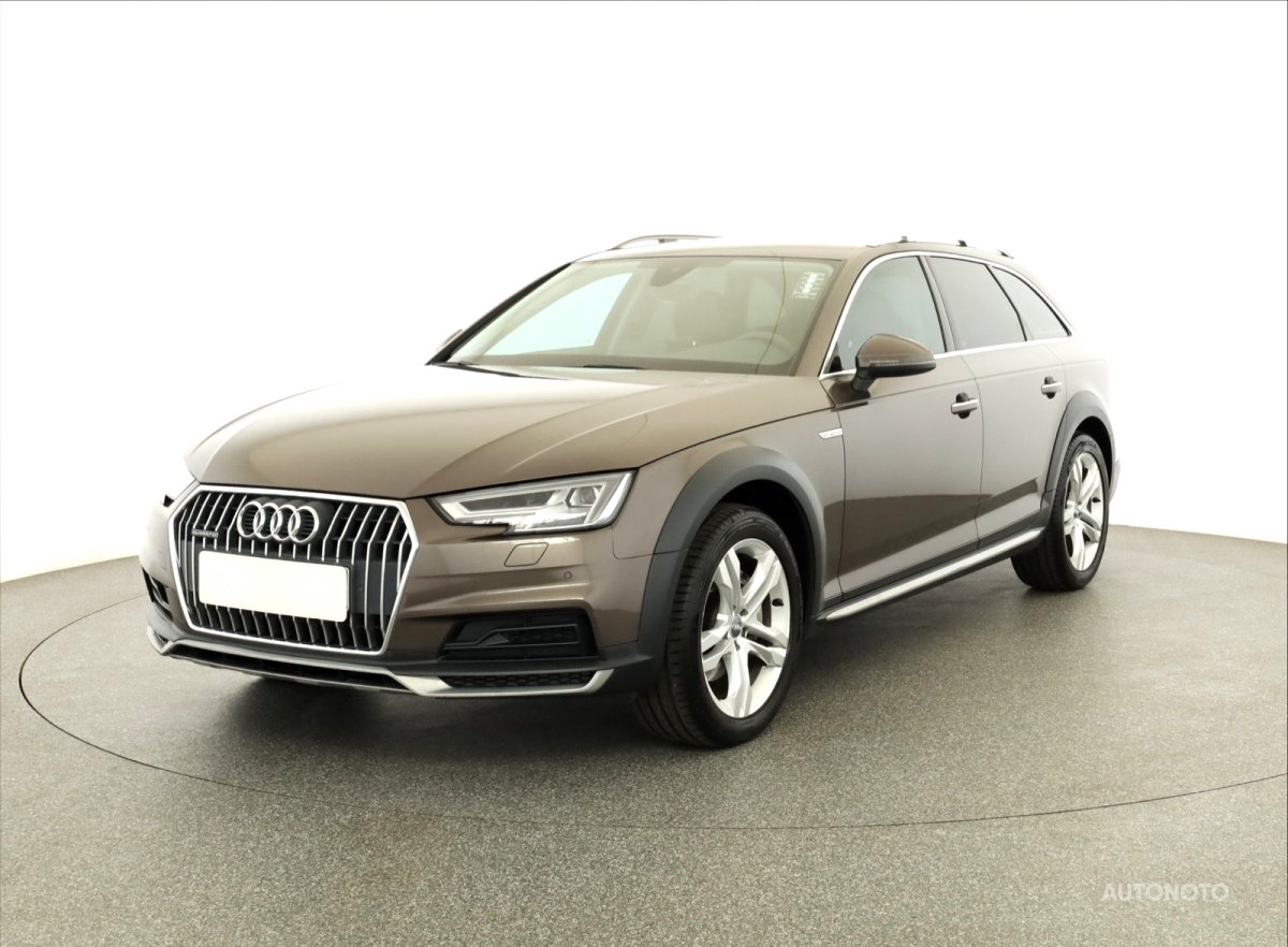 Audi A4 Allroad, 2017 - pohled č. 3