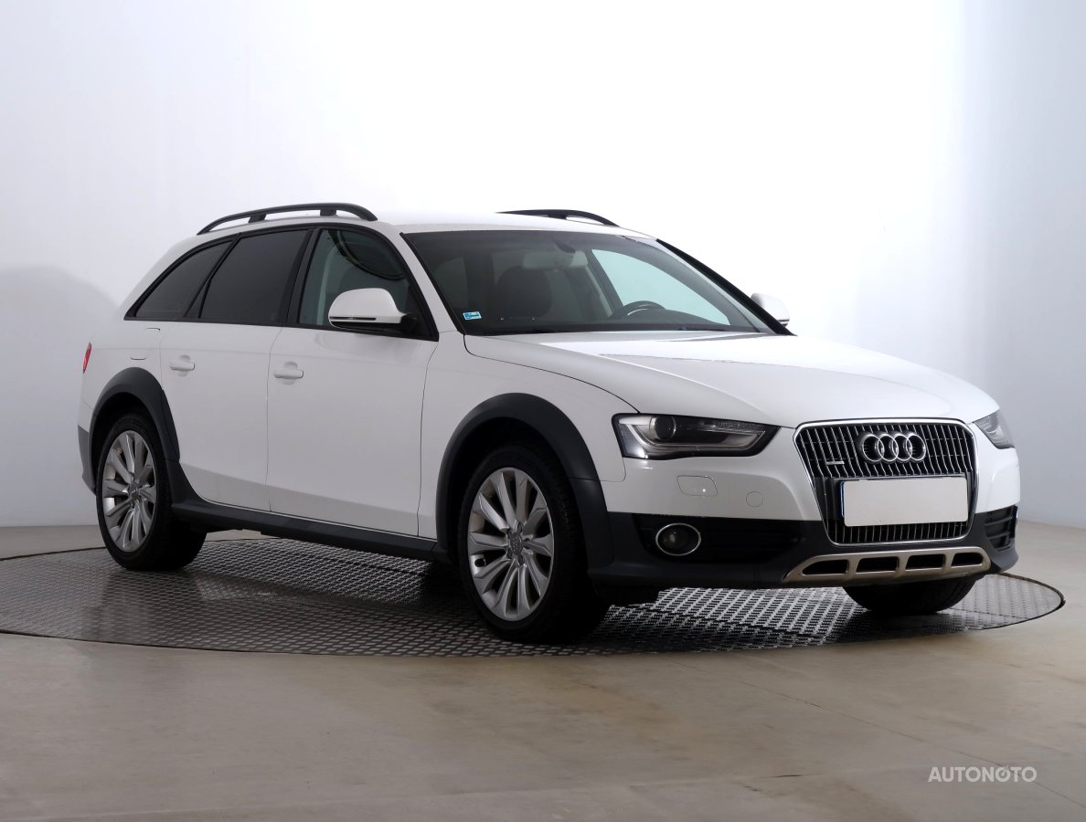 Audi A4 Allroad, 2013 - celkový pohled