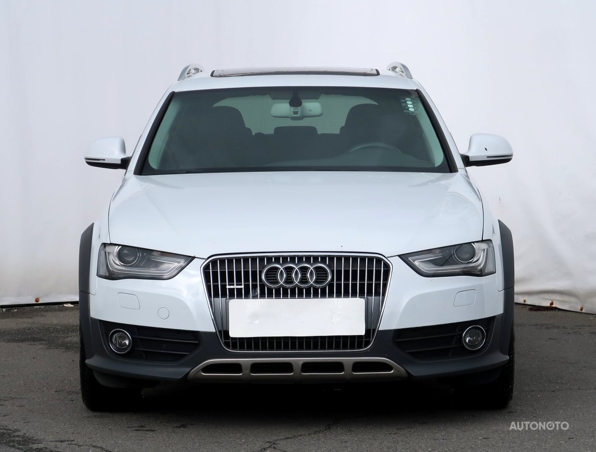 Audi A4 Allroad, 2013 - pohled č. 2