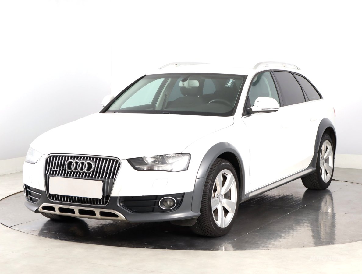 Audi A4 Allroad, 2012 - pohled č. 3