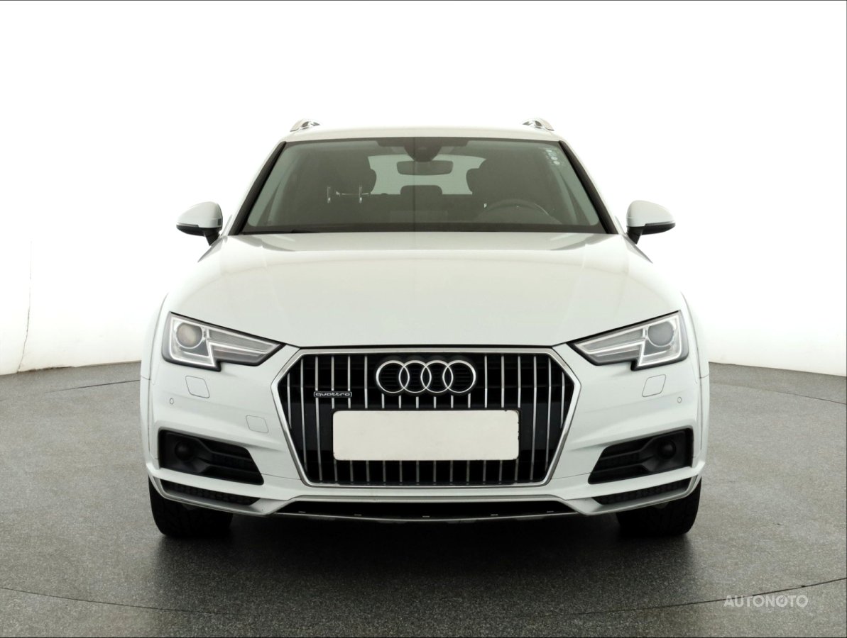 Audi A4 Allroad, 2017 - pohled č. 2