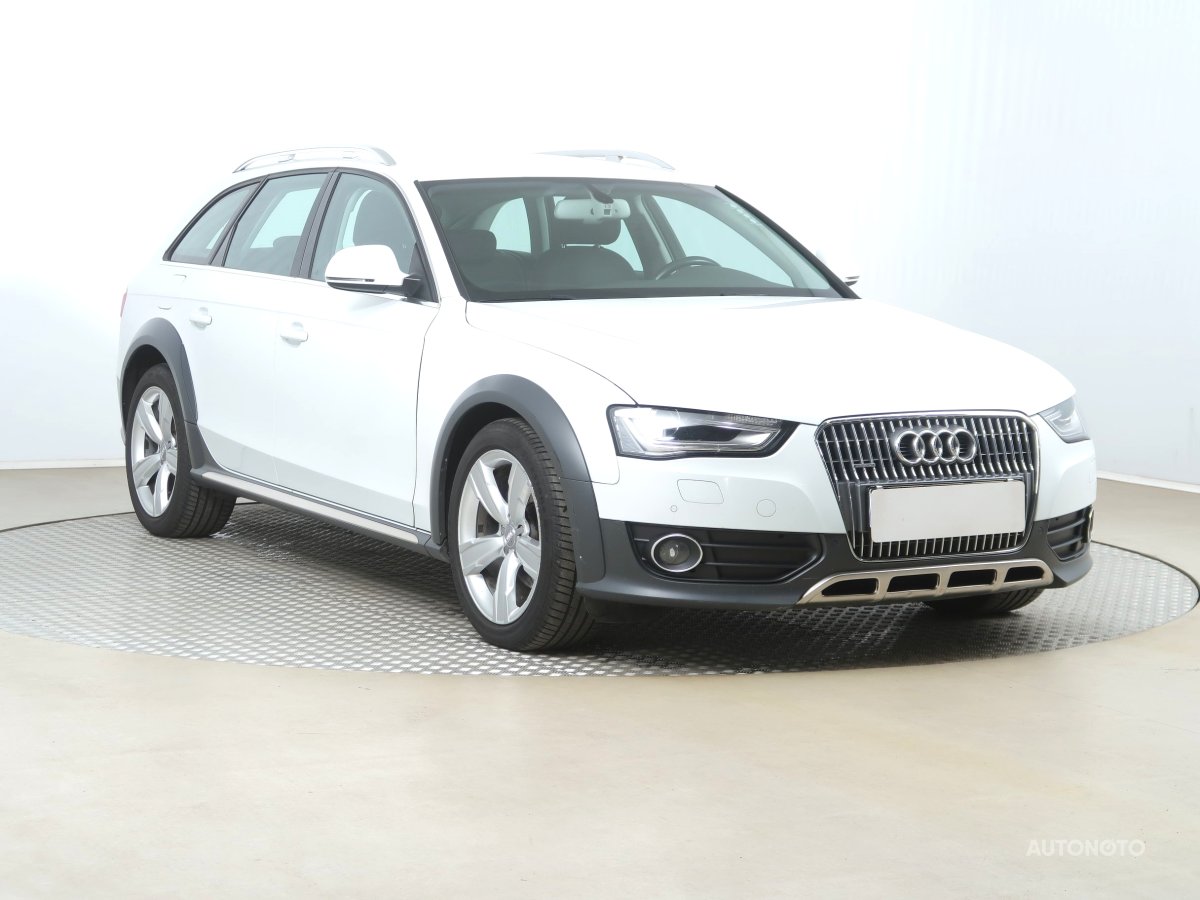 Audi A4 Allroad, 2015 - celkový pohled
