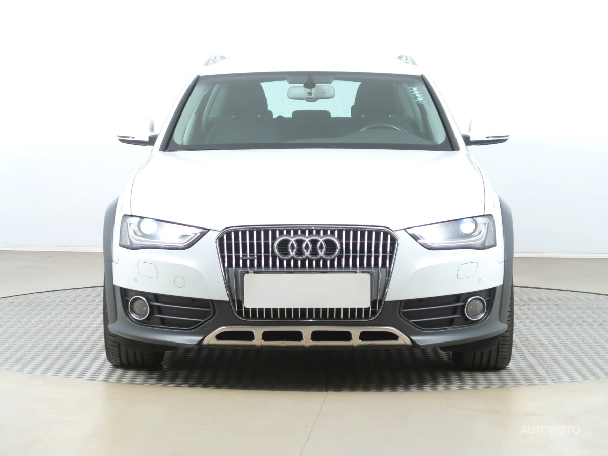 Audi A4 Allroad, 2015 - pohled č. 2