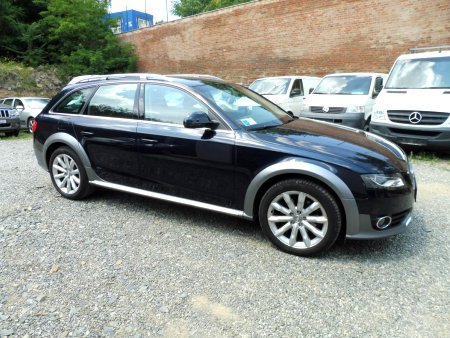 Audi A4 Allroad, 2011 - pohled č. 5